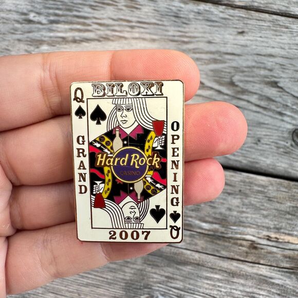 Vintage Jewelry Hard Rock Cafe Biloxi Opening 2007 Pin Brooch - Picture 1 of 2